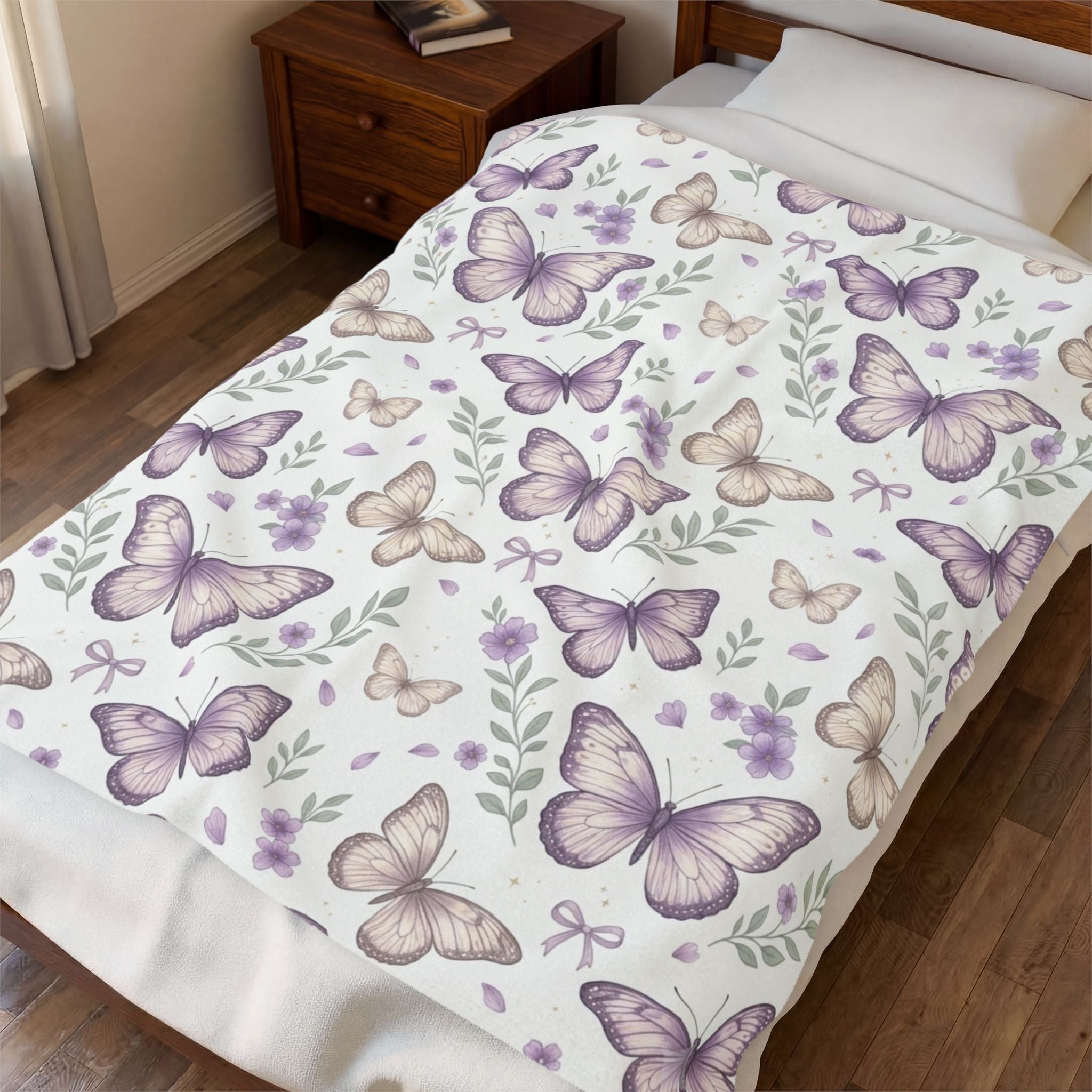 Butterfly Velveteen Plush Blanket — Lavender Floral Throw for Cozy Bedrooms & Gifts